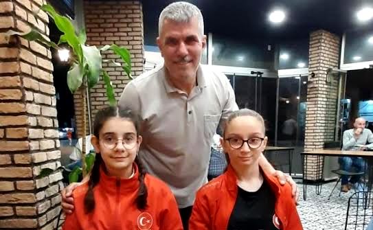 Gözde Pizza Restoran sahibi Kılıç Balkan şampiyonlarını ağırladı 