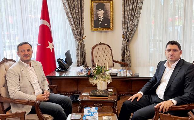 Kızılay Akyazı Şube Başkanı Birincioğlu Vilayetteydi 