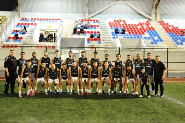 Reşadiyespor lige hazırlanıyor 