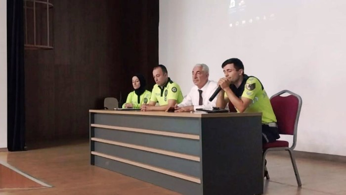 Servis Şoförlerine seminer  