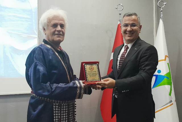 AKYAZI’DA AHİLİK KÜLTÜR HAFTASI TÖRENLE KUTLANDI 