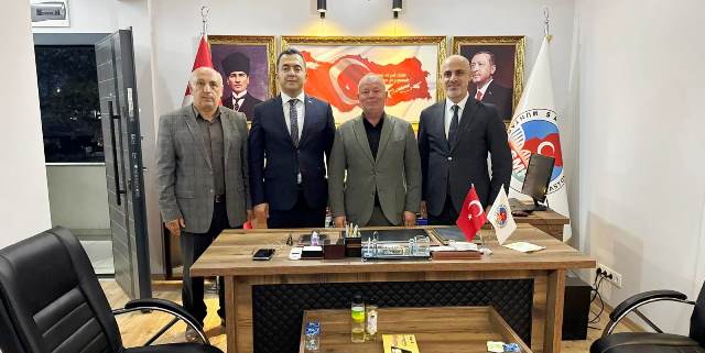 19 Ekim Muhtarlar günü münasebetiyle Akyazı Muhtarlar Derneğine ziyaretler sürüyor.