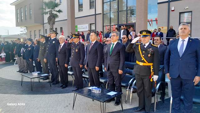 Akyazı En Büyük Bayramın Coşkusunu yaşadı  