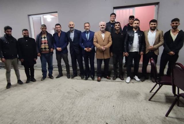 Yeniden Refah Partisi Akyazı teşkilatı Mahalle gezilerini sürdürüyor 