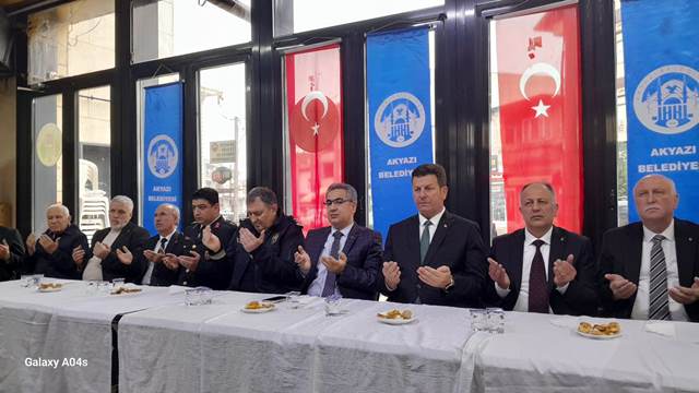 AKYAZI’DA RAMAZAN BAYRAMI KUTLAMALARI 