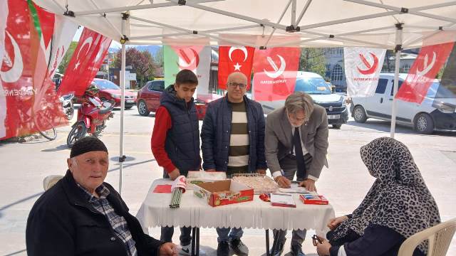 Yeniden Refah’tan İmza kampanyası  