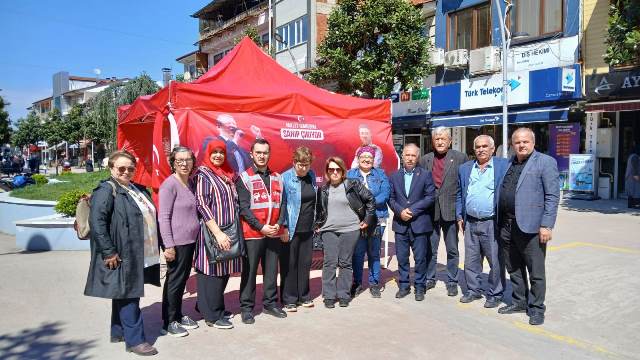 CHP’nin standı ilgi görüyor 