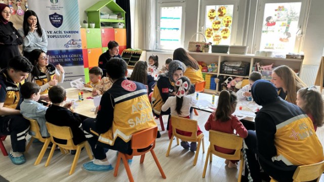 Sağlıkçı öğrenciler Sahaya İndiler 