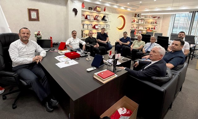 Hac Vazifesini Yerine Getiren Şube Başkanı Mustafa Birincioğlu’na Ziyaret