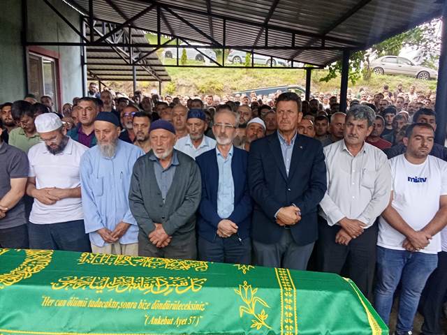 Kalbine Yenik DüşenYakup Çakır Toprağa verildi  