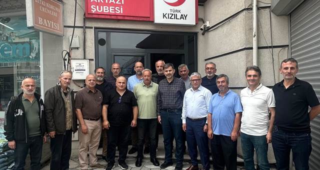 Kızılay Şubesine Ziyaretler Sürüyor