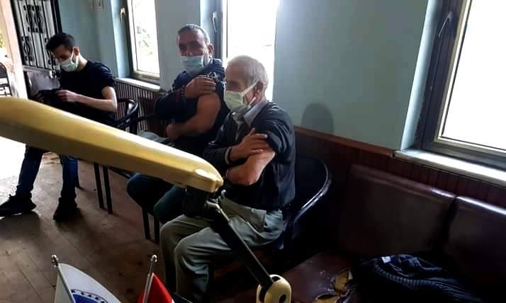 Hasanbey Mahallesinde COVİD aşısı yapıldı  