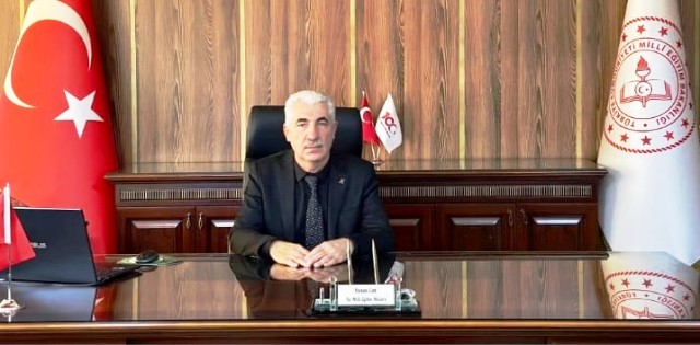 AKYAZI İLÇE MİLLİ EĞİTİM MÜDÜRÜ HASAN CAN’IN YARI YIL MESAJI 