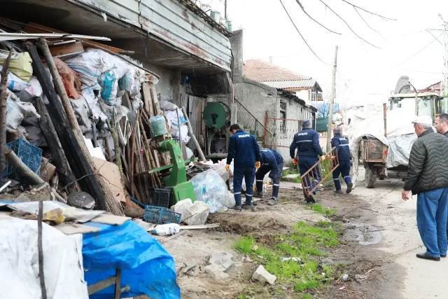 Çöp Ev Temizlendi  