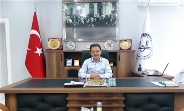 AKYAZI İLÇE MÜFTÜSÜ DEMİR'DEN KADİR GECESİ MESAJI