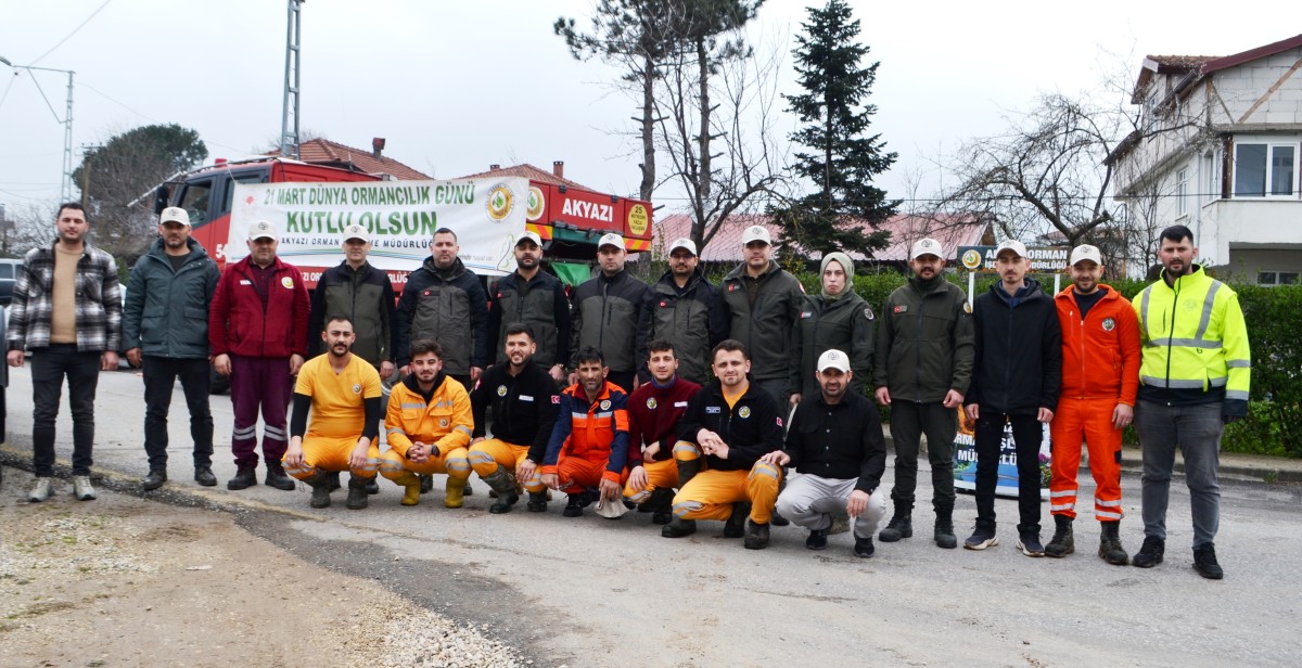 AKYAZI’DA ORMAN HAFTASI FİDAN DİKİMİ İLE KUTLANDI  