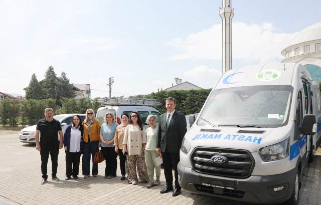 Akyazı belediyesine yeni bir Hasta Nakil Aracı  
