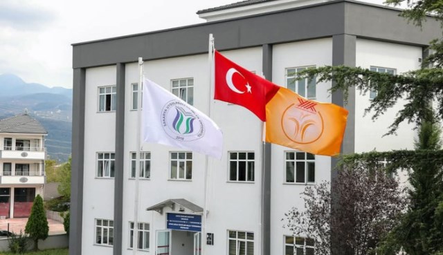 Akyazı Sağlık Bilimleri FakültesininTUBİTAK Başarısı  