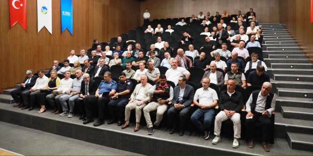 Toplantıya ağız dalaşı damgasını vurdu