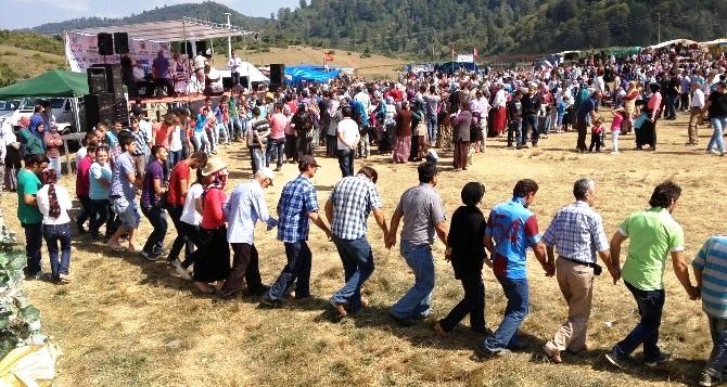 ACELLE YAYLA ŞENLİKLERİ İÇİN GERİ AYIM BAŞLADI