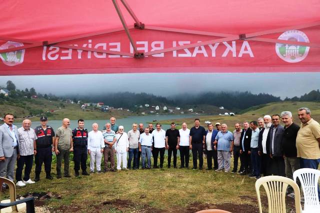 Akyazı Sultanpınar yaylasında okuma etkinliği  