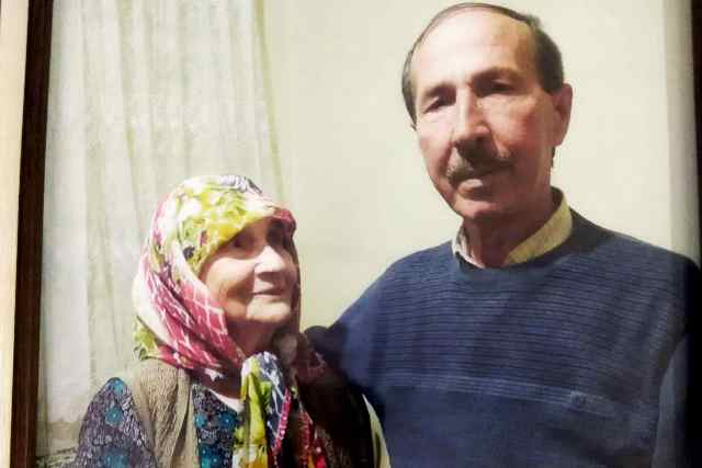 AYVAZ KARDEŞLERİN ANNE ACISI