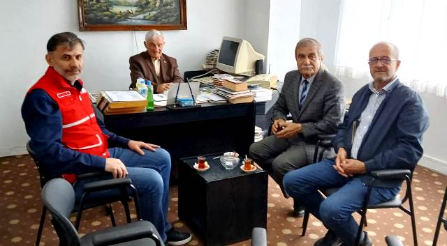 Kızılay Akyazı Şube Yönetimi Gazetemizi ve İnternet Sitemizi ziyaret etti