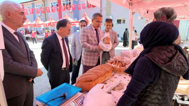 İNÖNÜ ANA, İLK VE ORTAOKULUNDAN BABA KERMES 